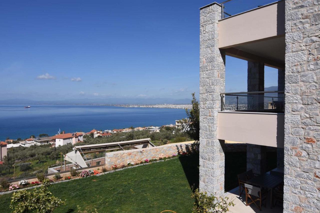 Villa Dafni - Infinite Sea Vistas With Private Pool Каламата Экстерьер фото